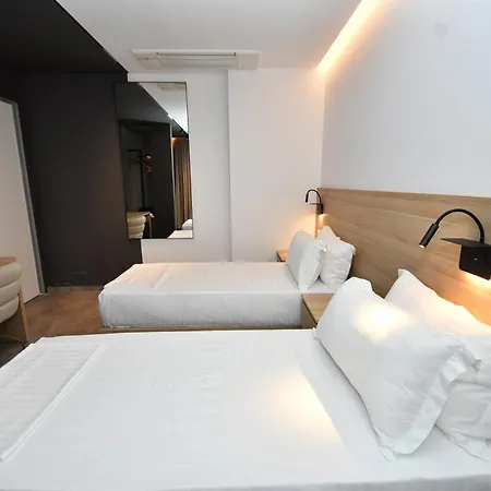 Giulia Center 4* Τίρανα