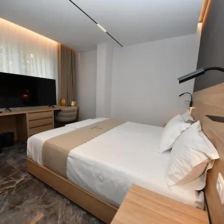 Ξενοδοχείο Giulia Center Τίρανα